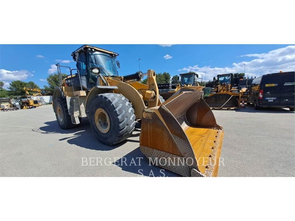 CAT 966M XE Naudoti ratiniai krautuvai