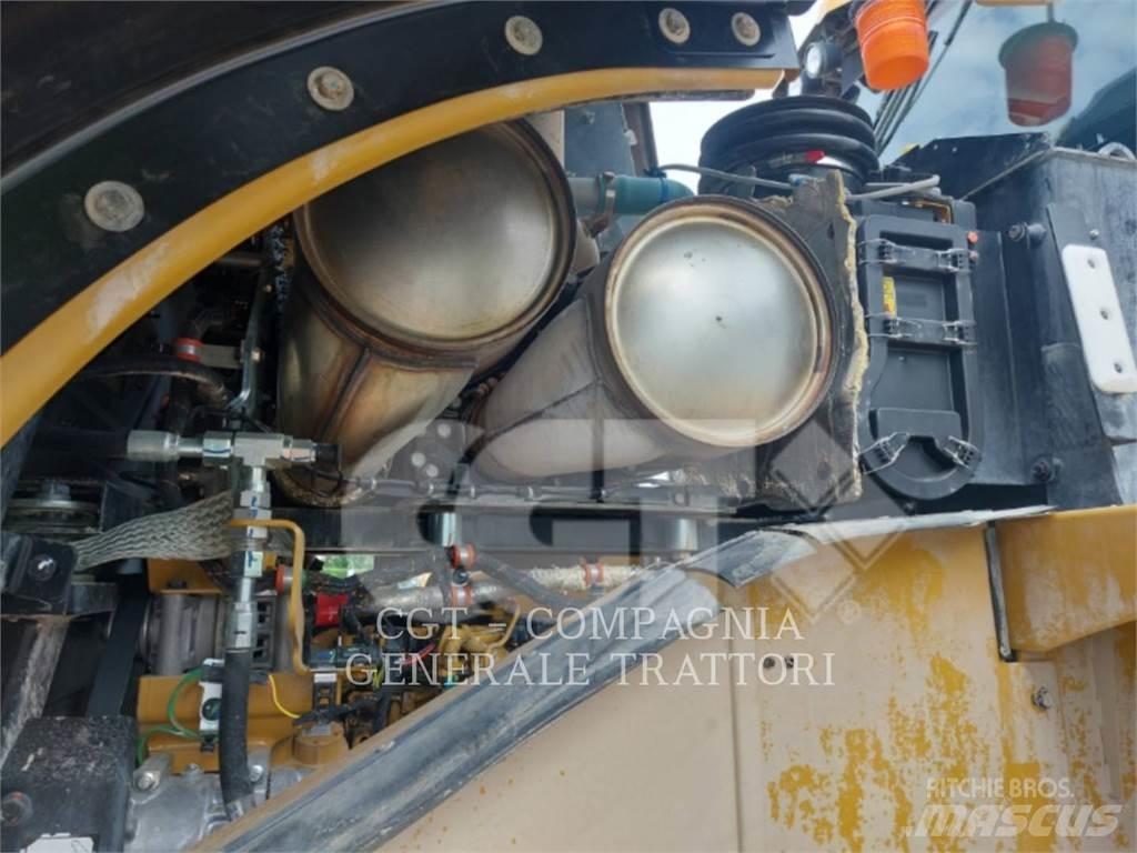 CAT 966M XE Naudoti ratiniai krautuvai