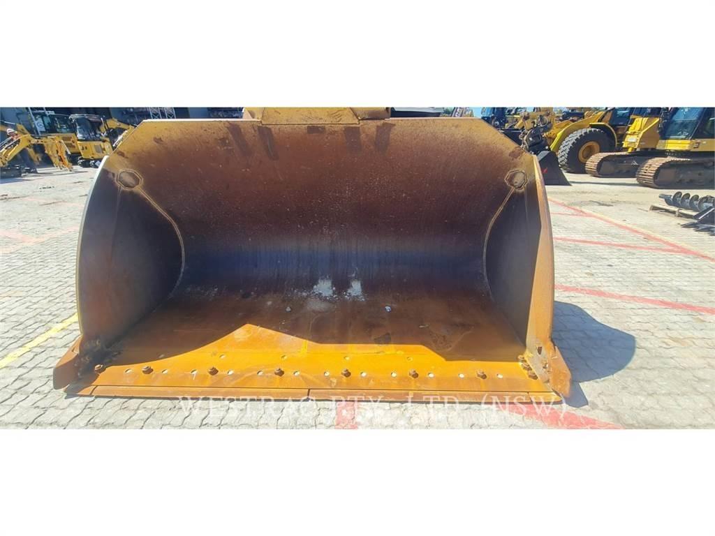CAT 972-14 Naudoti ratiniai krautuvai