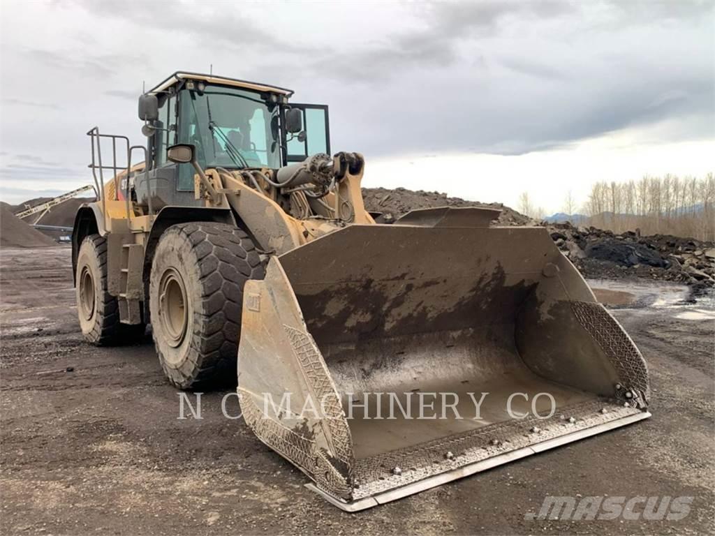 CAT 972K Naudoti ratiniai krautuvai