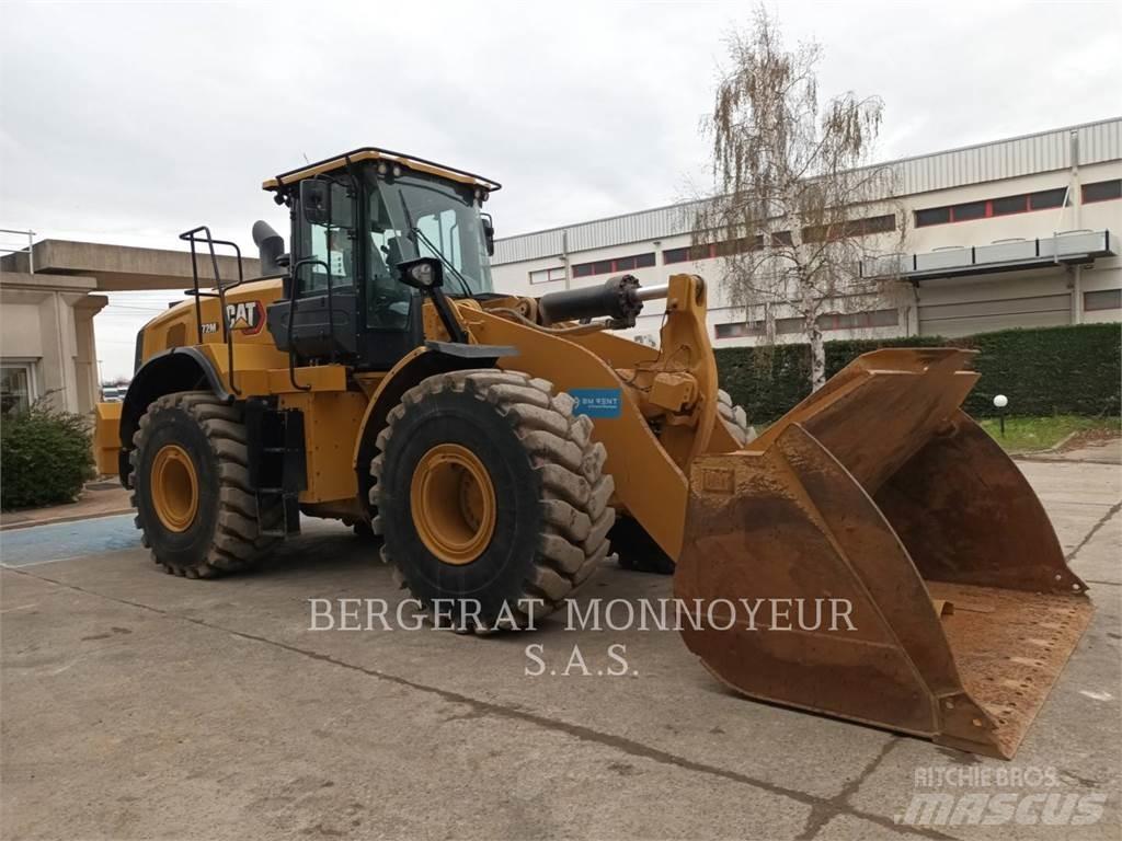 CAT 972M Naudoti ratiniai krautuvai