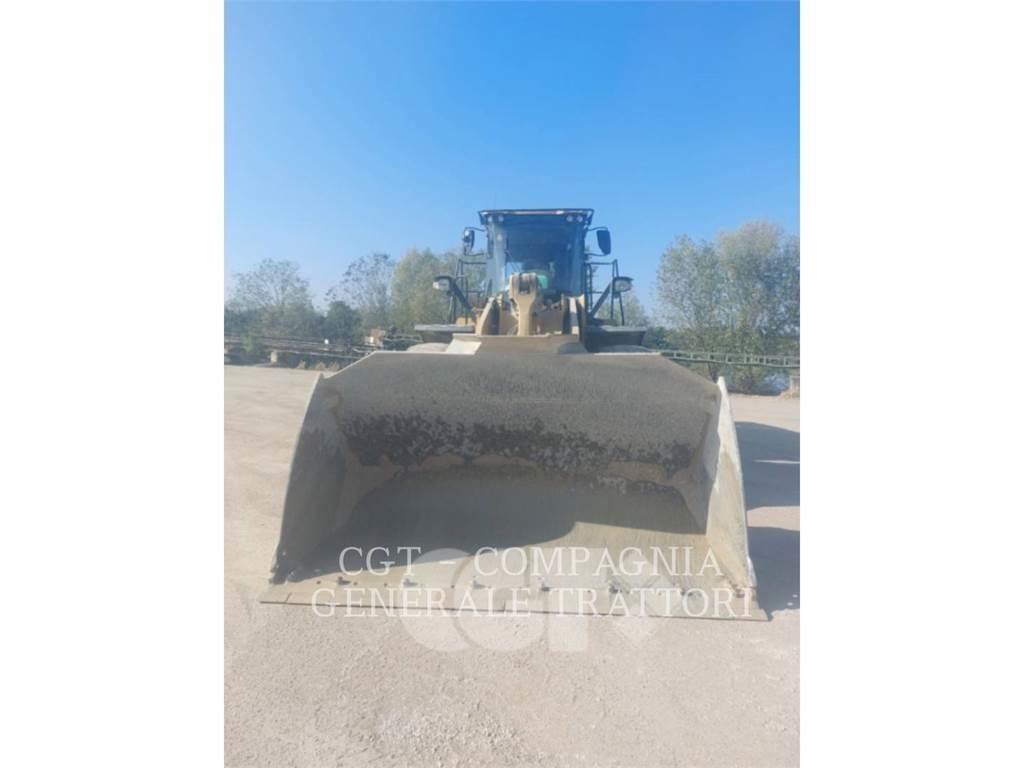 CAT 972M Naudoti ratiniai krautuvai