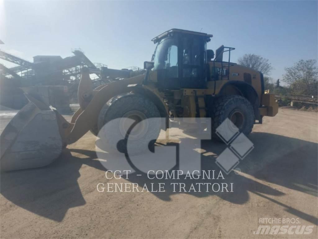 CAT 972M Naudoti ratiniai krautuvai