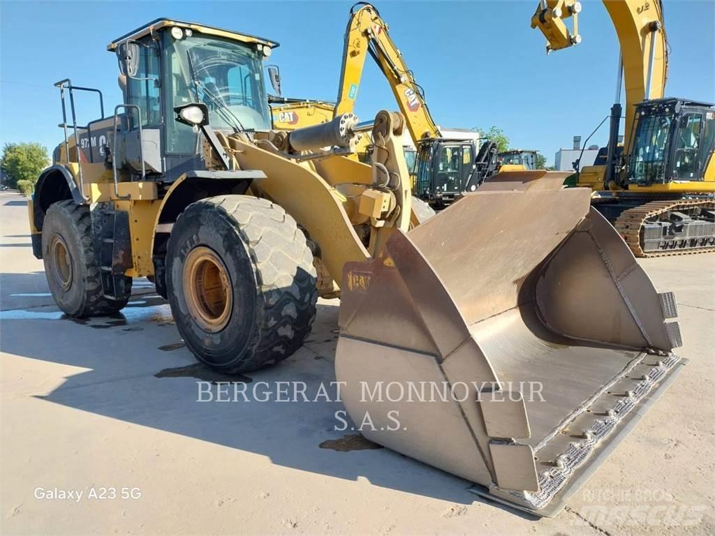 CAT 972M Naudoti ratiniai krautuvai