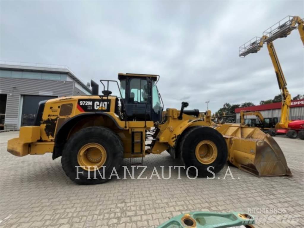 CAT 972M Naudoti ratiniai krautuvai