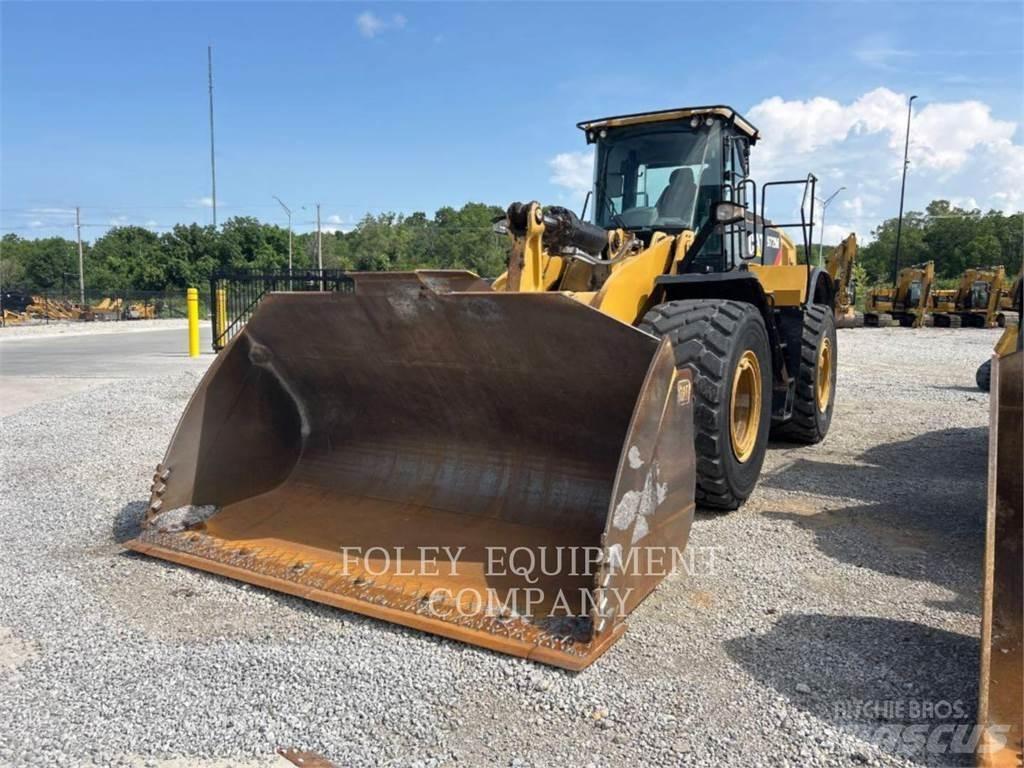 CAT 972M Naudoti ratiniai krautuvai