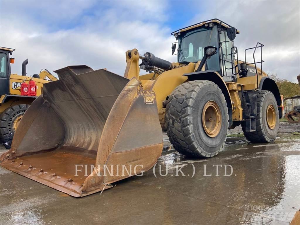 CAT 972M Naudoti ratiniai krautuvai