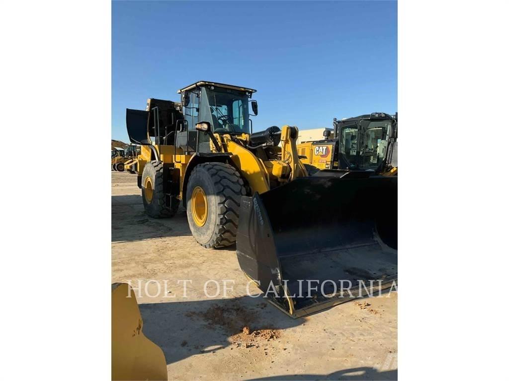 CAT 972M Naudoti ratiniai krautuvai