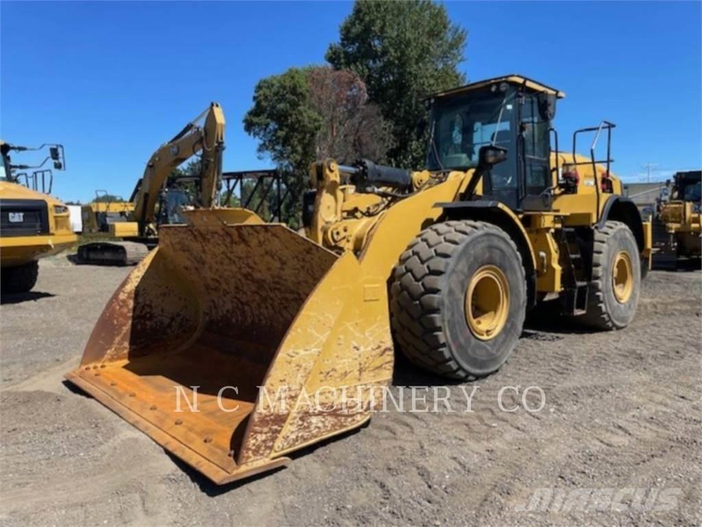 CAT 972M Naudoti ratiniai krautuvai