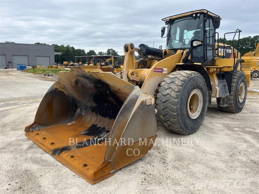 CAT 972M Naudoti ratiniai krautuvai