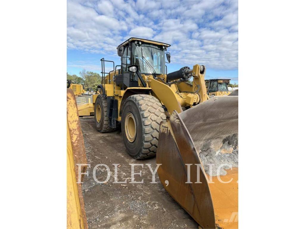 CAT 972M Naudoti ratiniai krautuvai