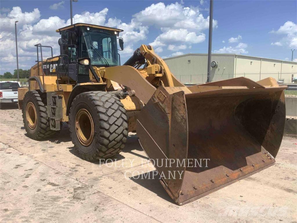 CAT 972M Naudoti ratiniai krautuvai