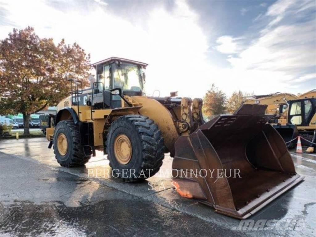 CAT 972M XE Naudoti ratiniai krautuvai