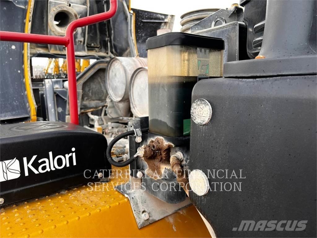 CAT 972MXE Naudoti ratiniai krautuvai