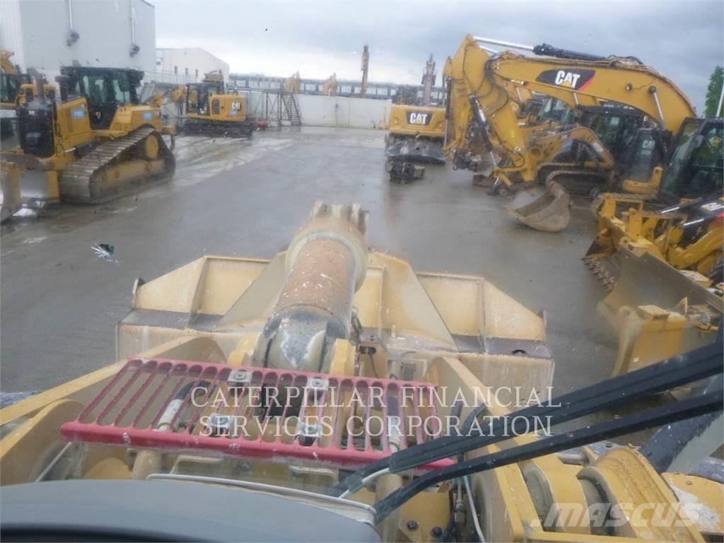 CAT 972MXE Naudoti ratiniai krautuvai