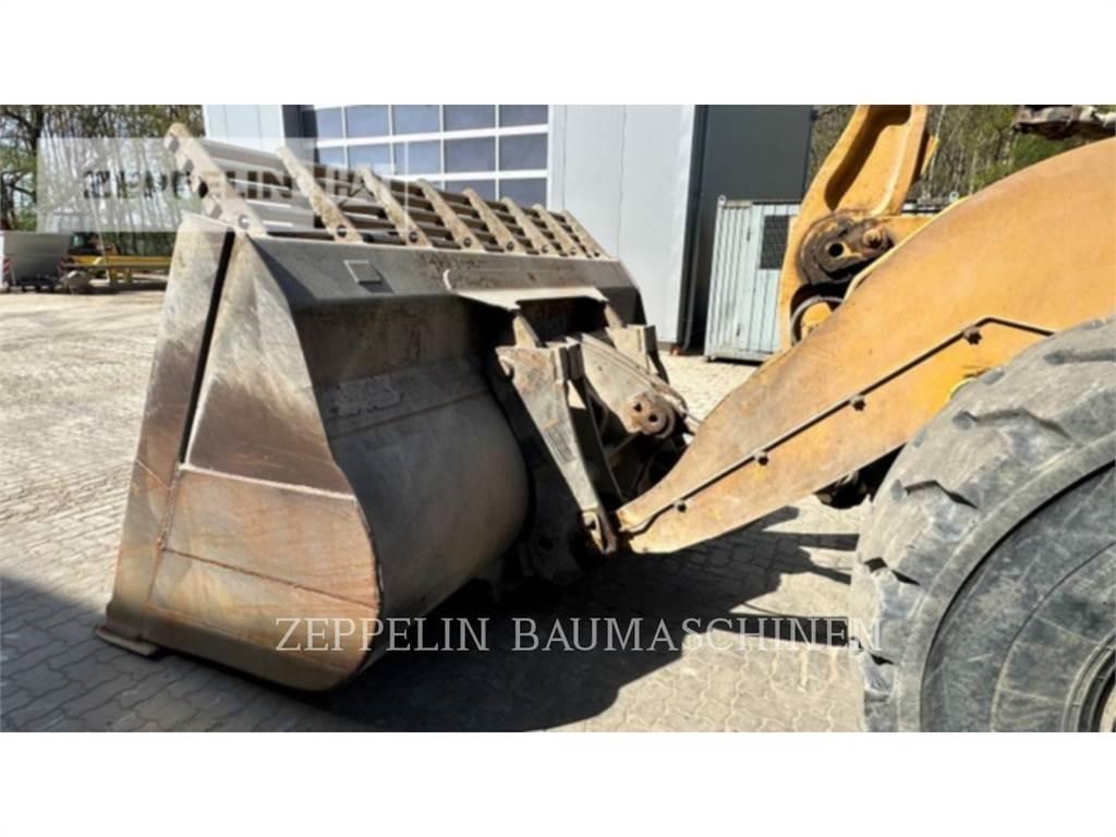 CAT 972MXE Naudoti ratiniai krautuvai