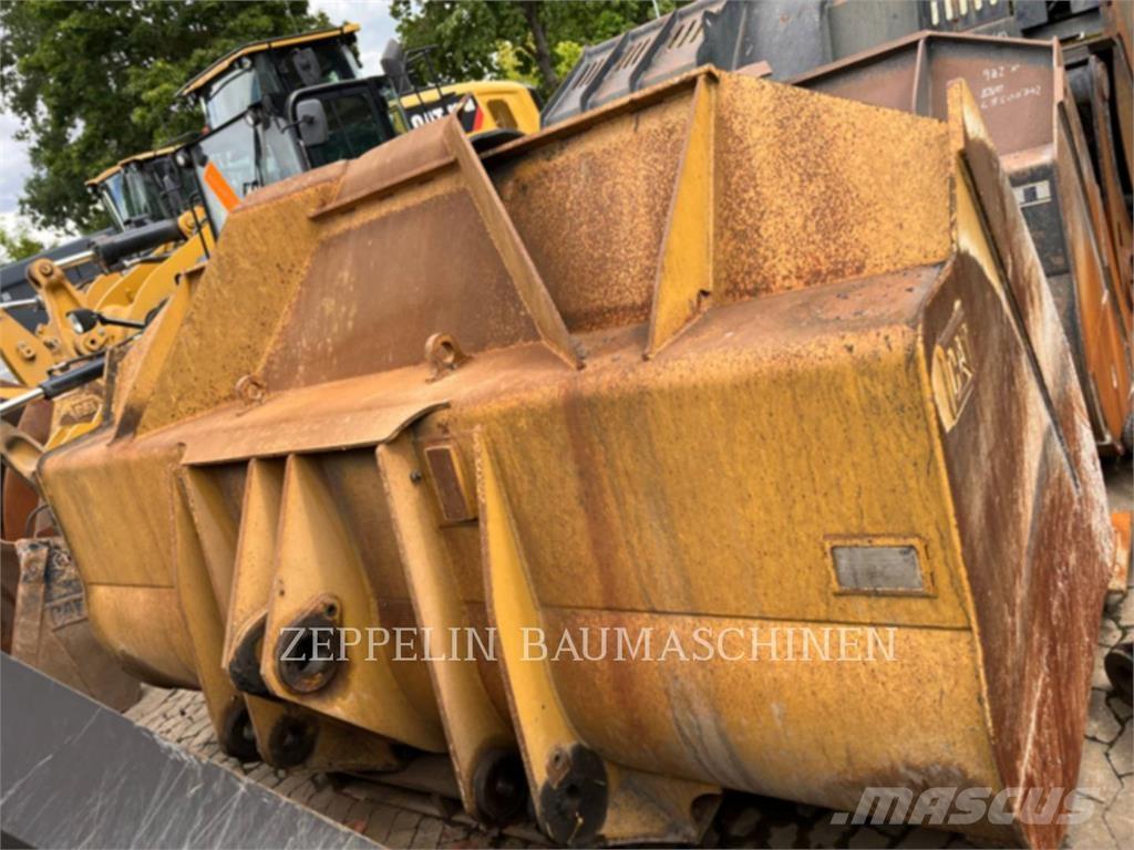 CAT 972MXE Naudoti ratiniai krautuvai