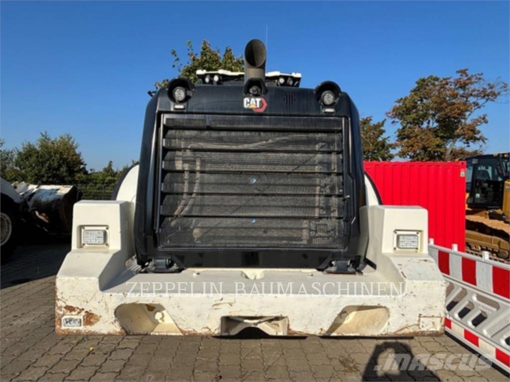 CAT 972MXE Naudoti ratiniai krautuvai