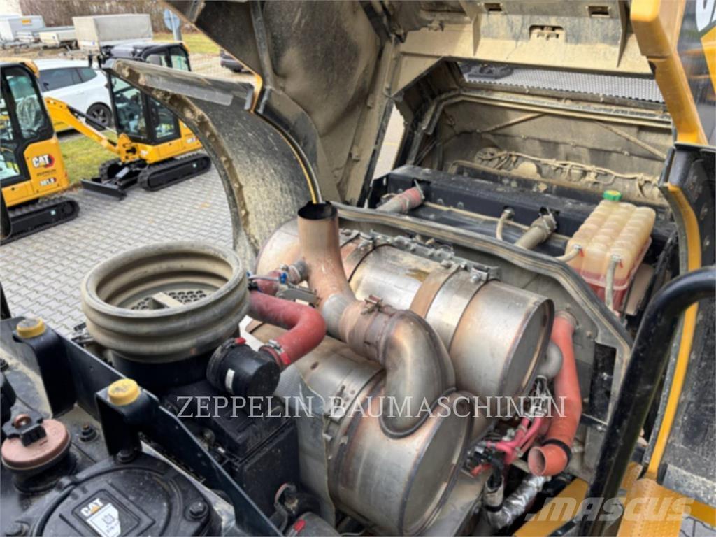 CAT 972MXE Naudoti ratiniai krautuvai