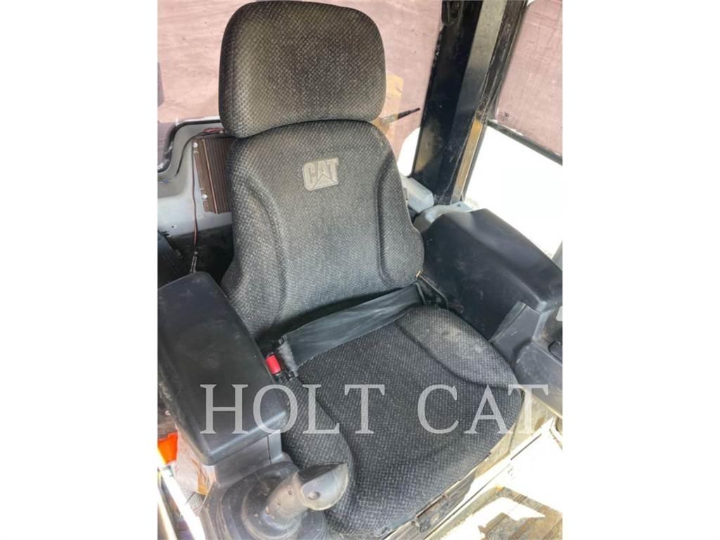 CAT 973K Vikšriniai krautuvai