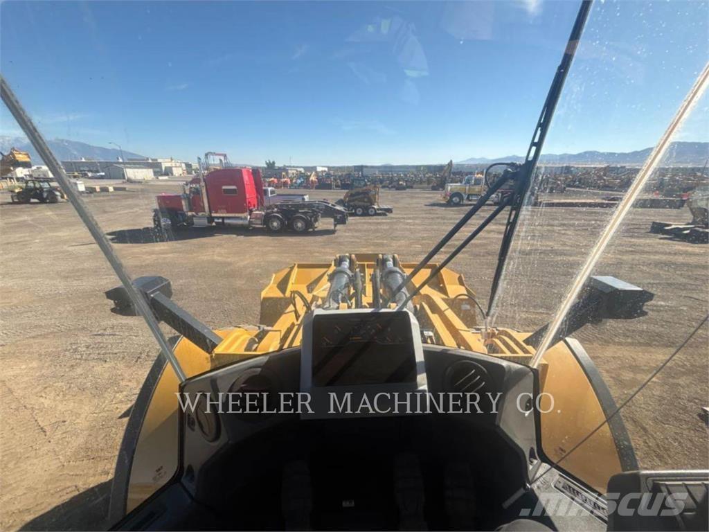 CAT 980 Naudoti ratiniai krautuvai