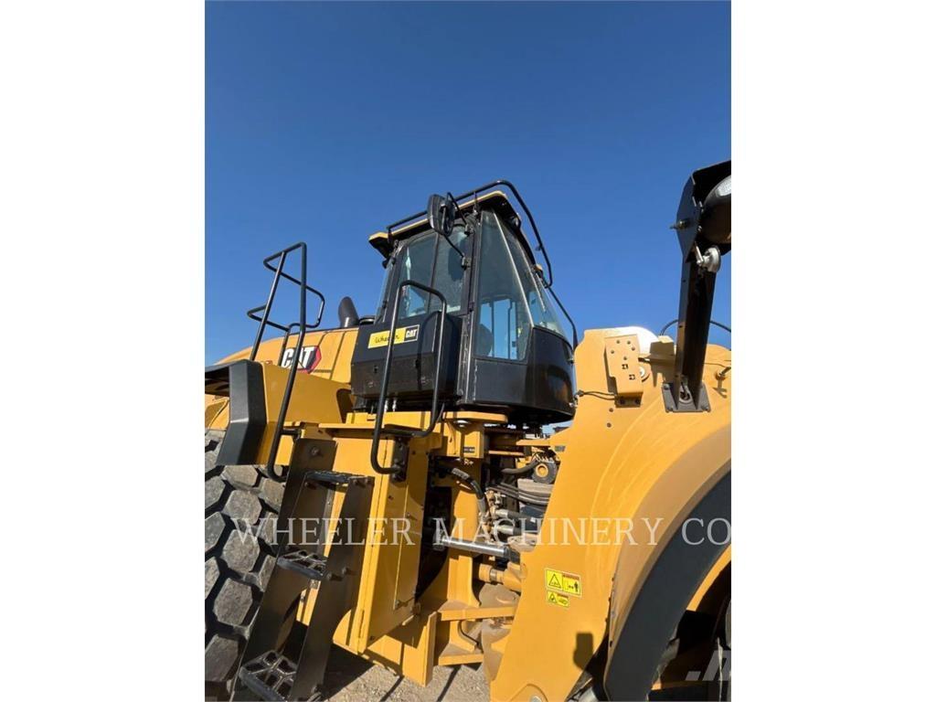 CAT 980 Naudoti ratiniai krautuvai