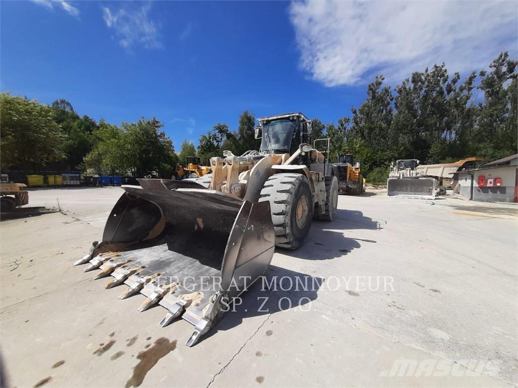 CAT 980 Naudoti ratiniai krautuvai