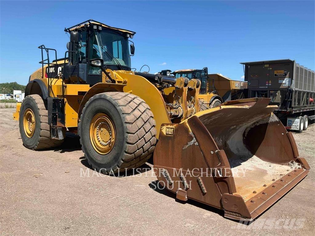 CAT 980K Naudoti ratiniai krautuvai
