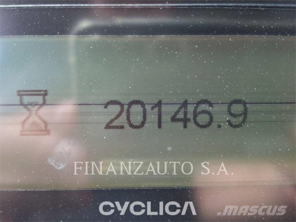 CAT 980K Naudoti ratiniai krautuvai