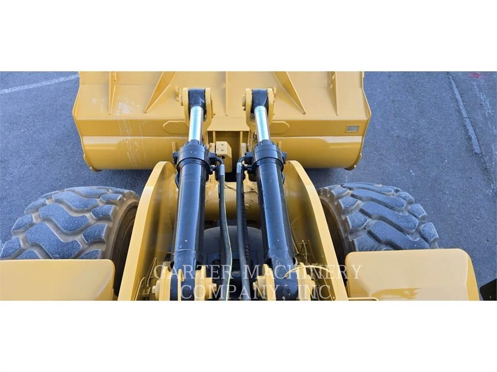 CAT 980K RBLD Naudoti ratiniai krautuvai