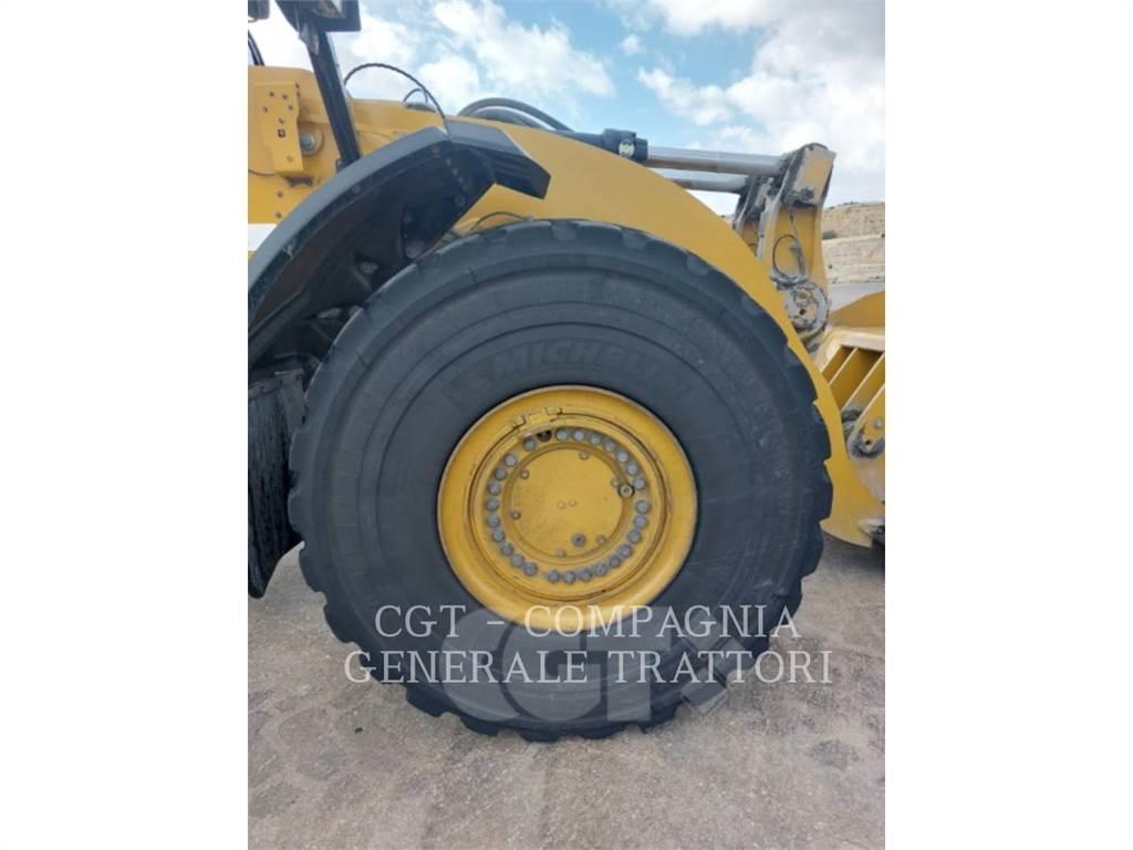 CAT 980M Naudoti ratiniai krautuvai