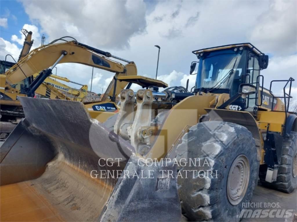 CAT 980M Naudoti ratiniai krautuvai