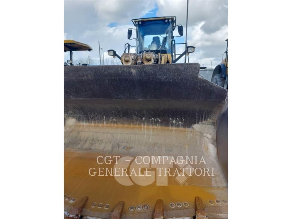 CAT 980M Naudoti ratiniai krautuvai