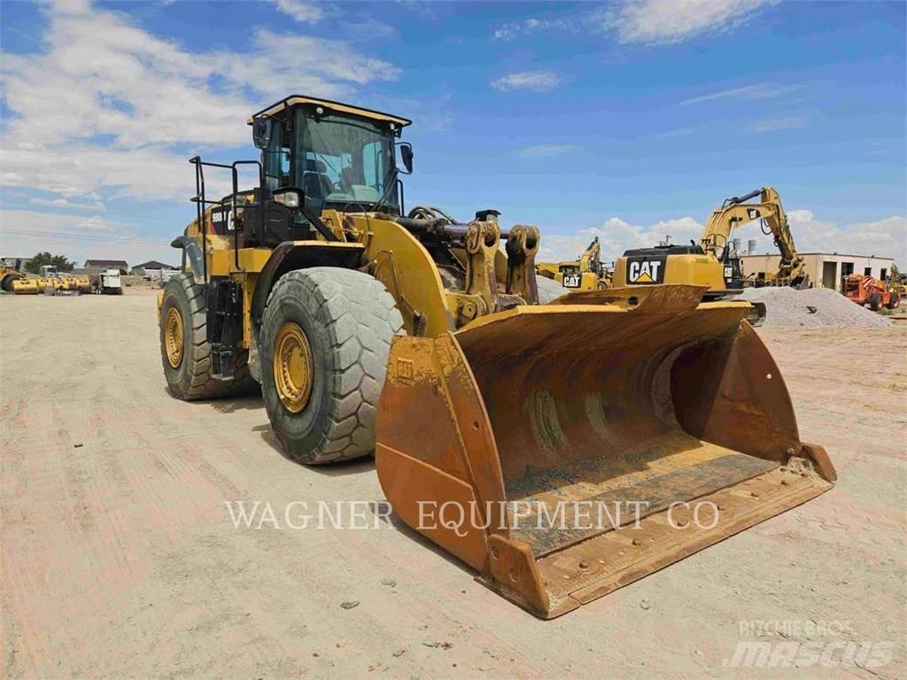 CAT 980M Naudoti ratiniai krautuvai