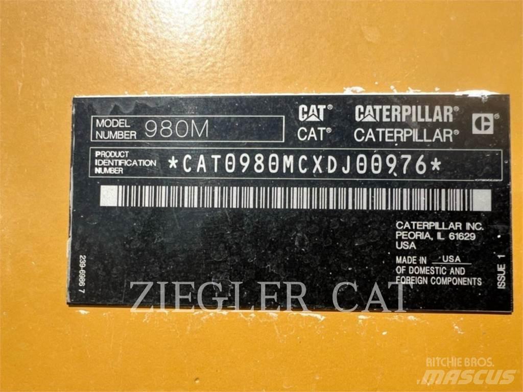 CAT 980M Naudoti ratiniai krautuvai