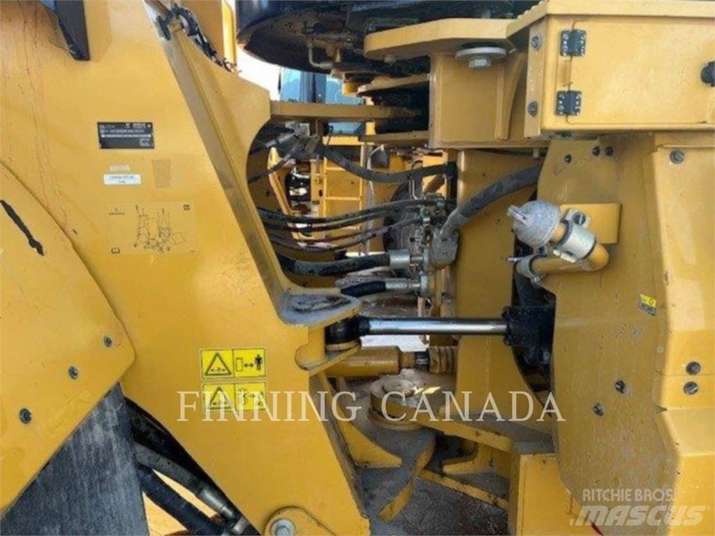 CAT 980M Naudoti ratiniai krautuvai