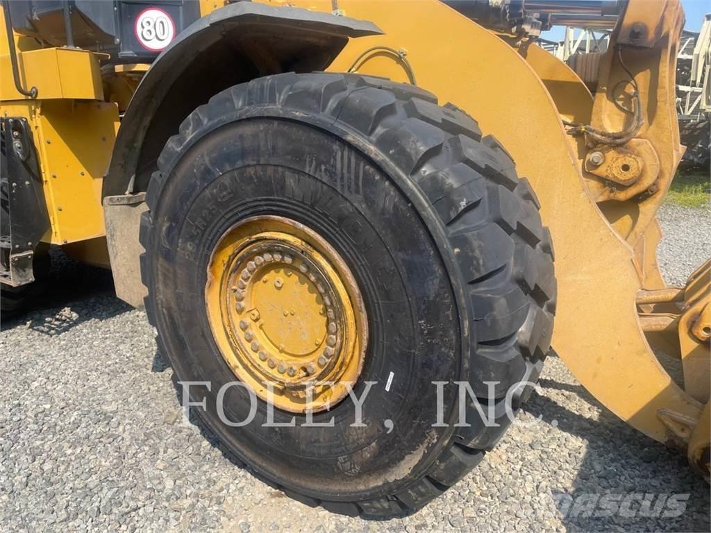 CAT 980M Naudoti ratiniai krautuvai