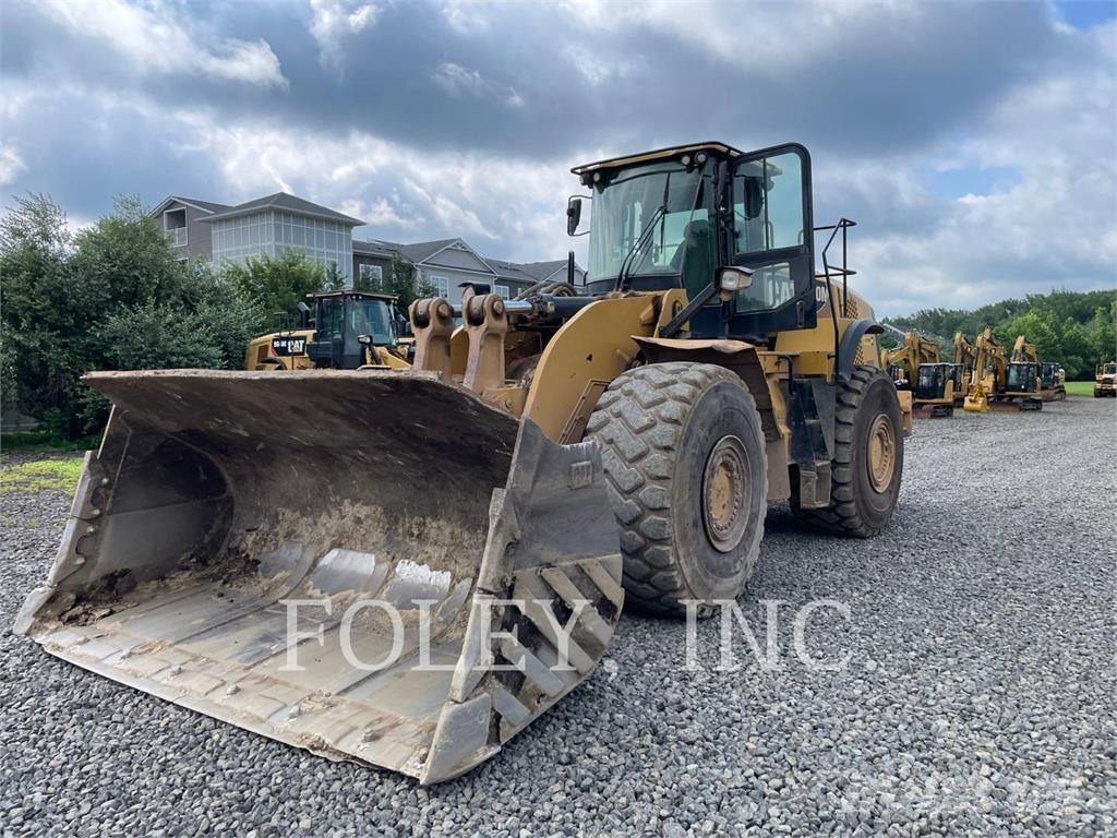 CAT 980M Naudoti ratiniai krautuvai