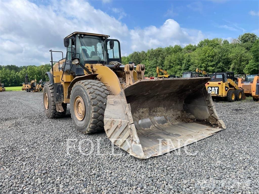 CAT 980M Naudoti ratiniai krautuvai