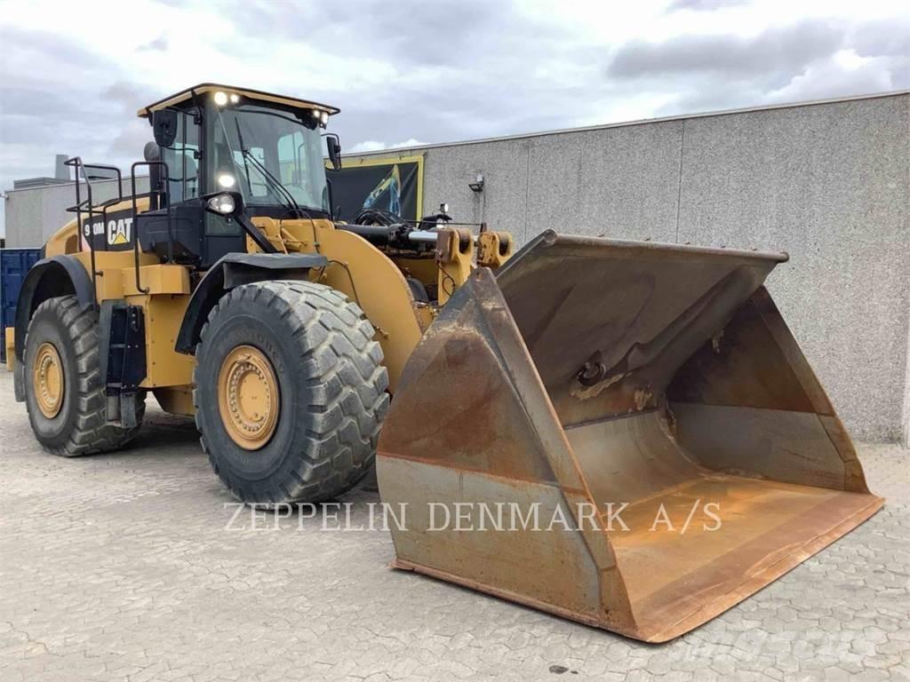 CAT 980M Naudoti ratiniai krautuvai