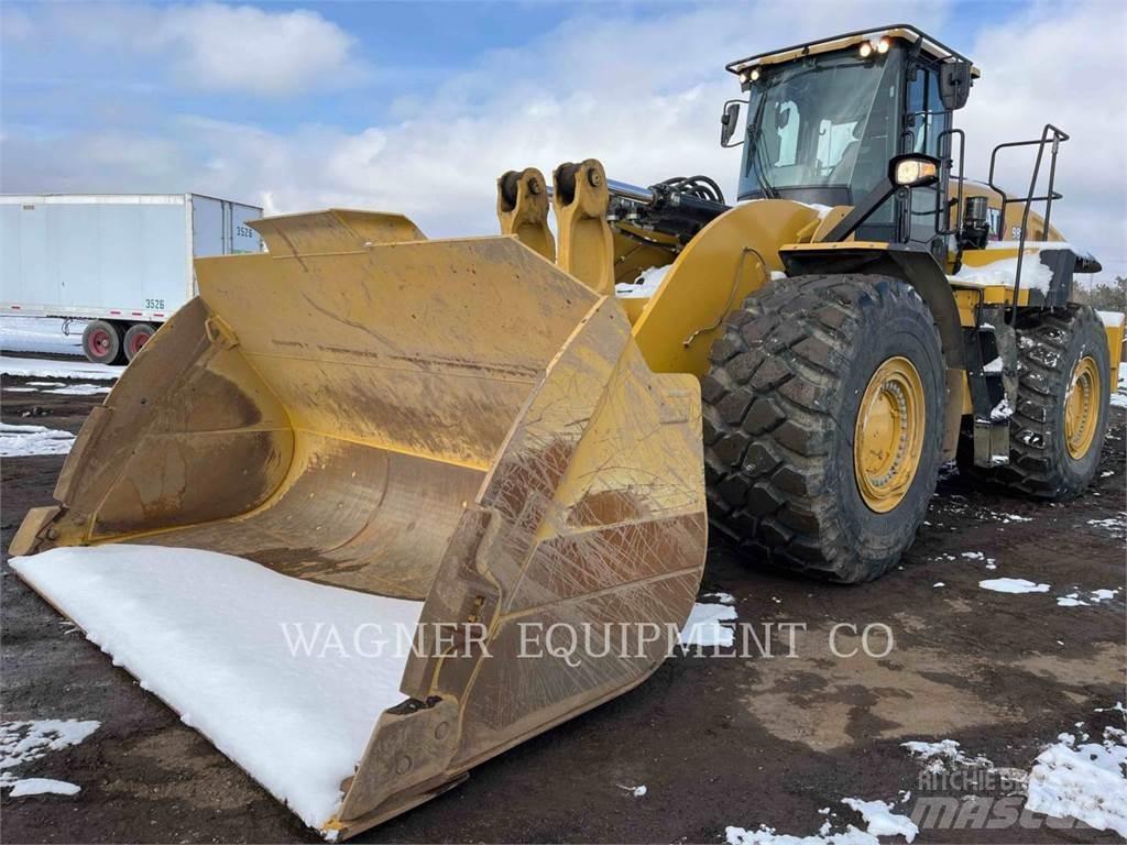 CAT 982 Naudoti ratiniai krautuvai