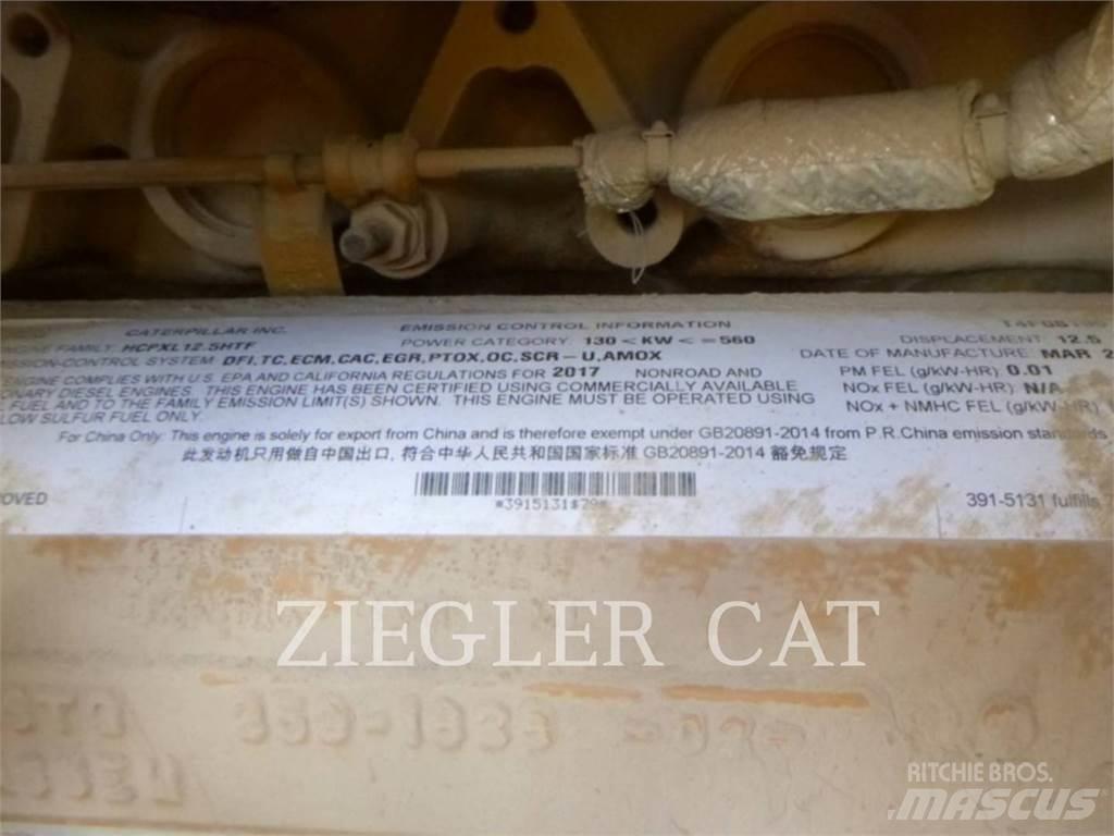 CAT 982M Naudoti ratiniai krautuvai