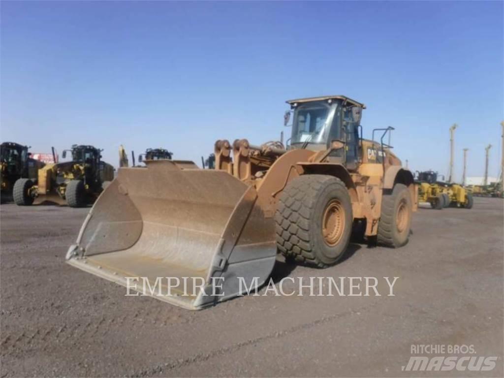 CAT 982M Naudoti ratiniai krautuvai