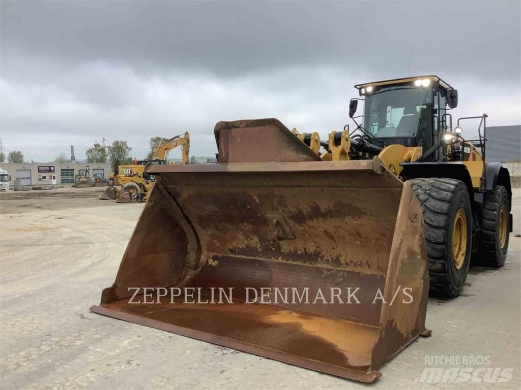 CAT 982M Naudoti ratiniai krautuvai