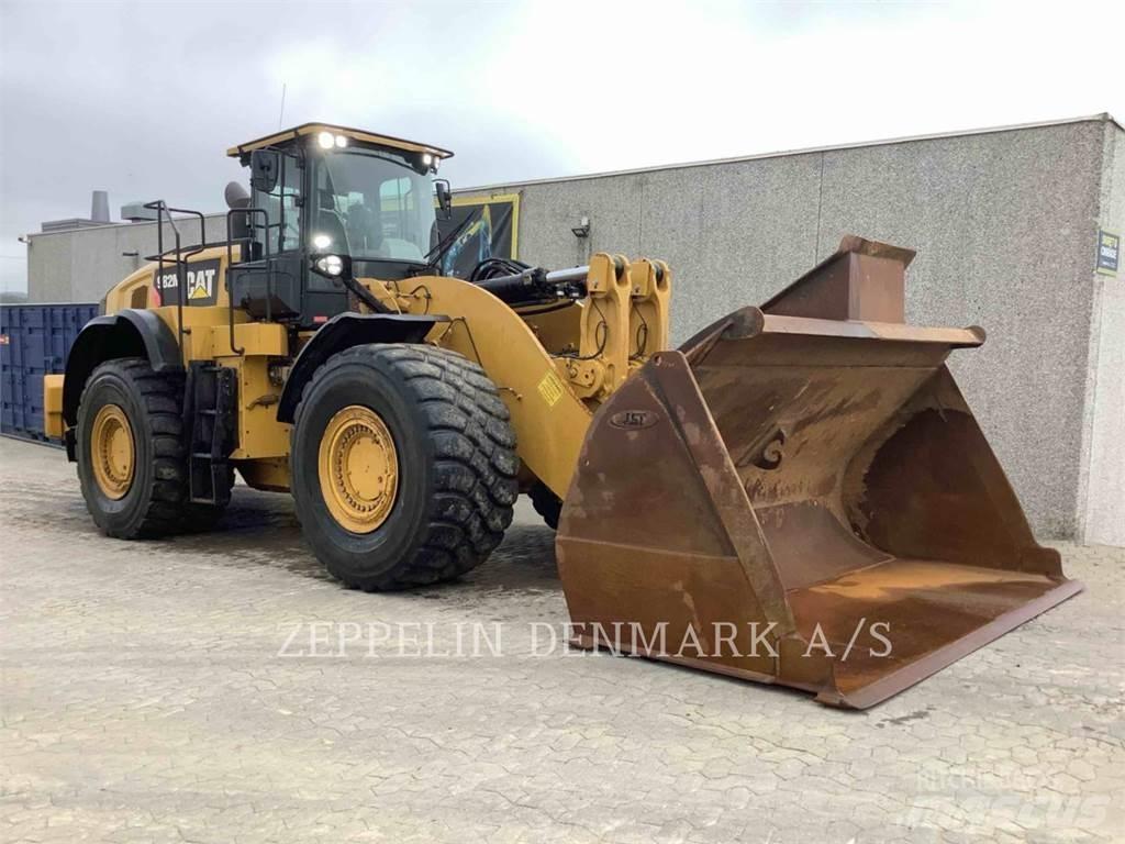 CAT 982M Naudoti ratiniai krautuvai