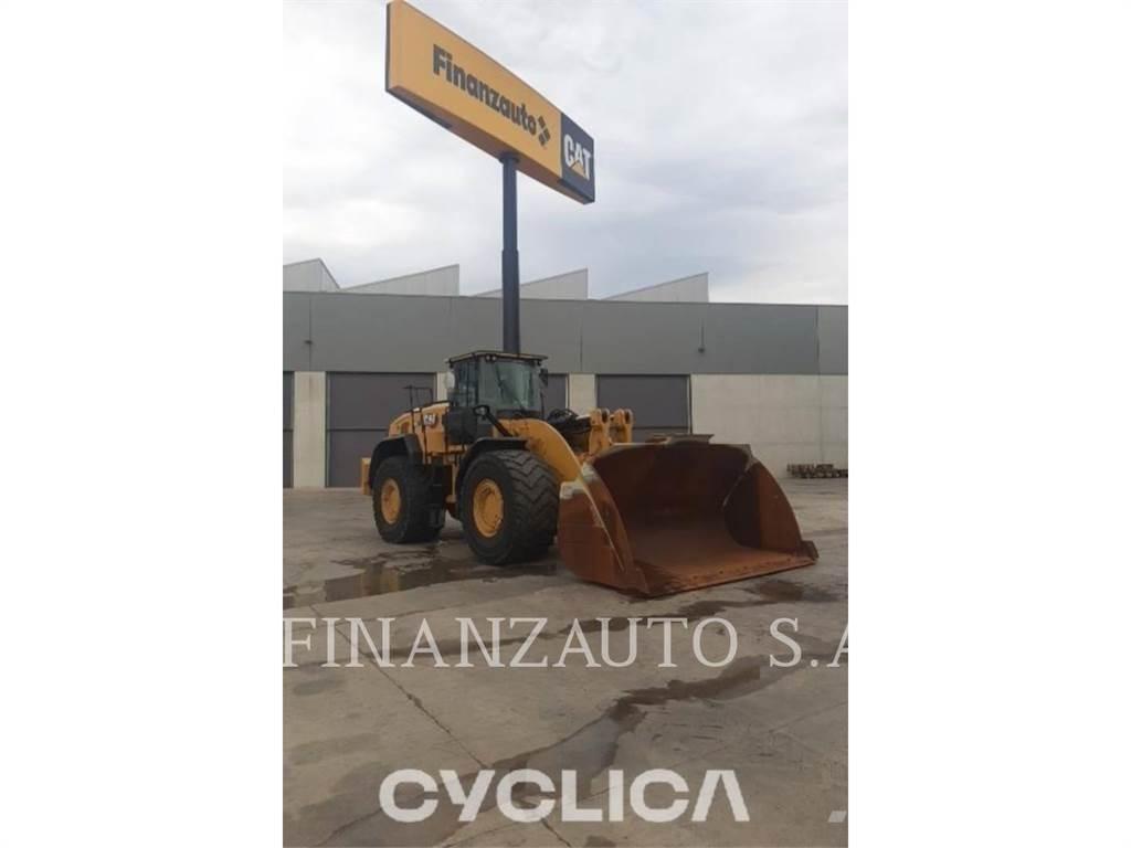 CAT 982M Naudoti ratiniai krautuvai