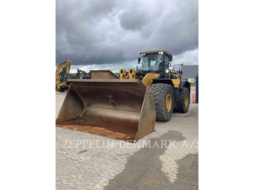 CAT 982M Naudoti ratiniai krautuvai