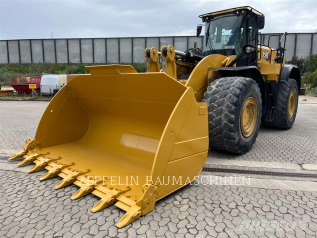 CAT 982M Naudoti ratiniai krautuvai