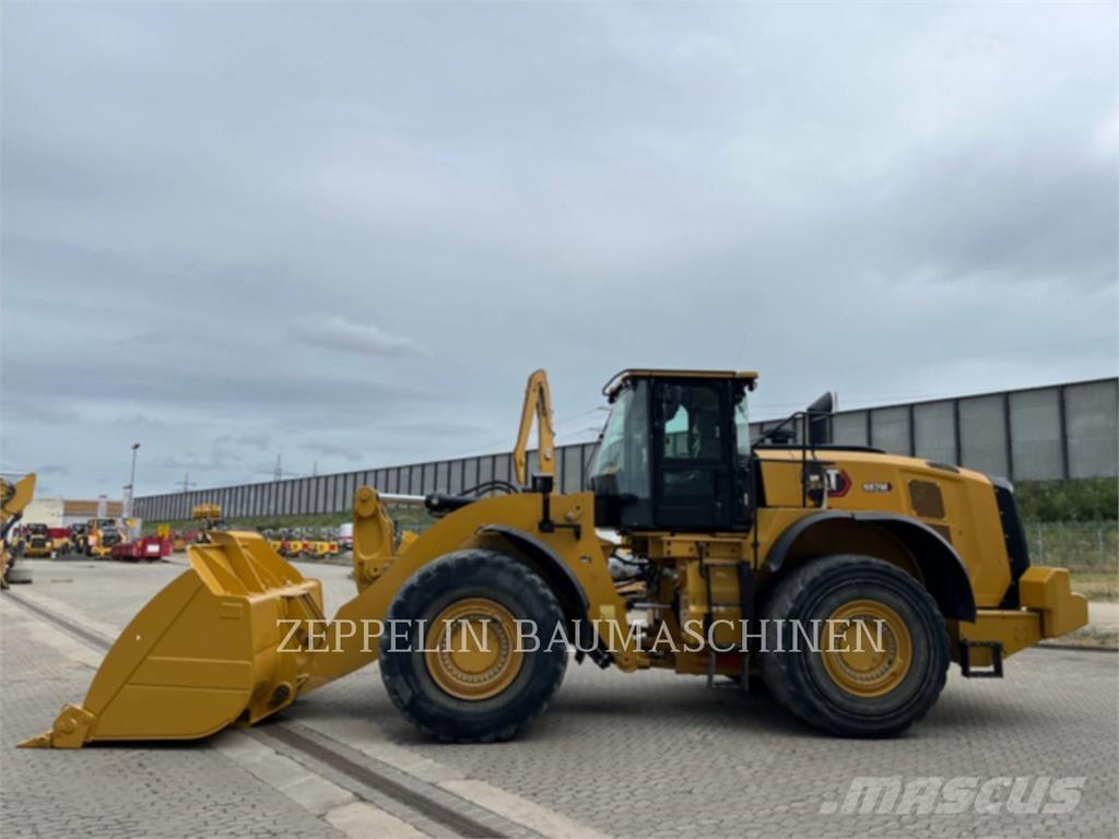 CAT 982M Naudoti ratiniai krautuvai