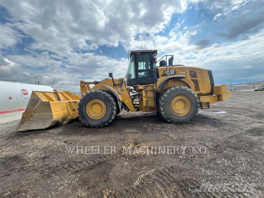 CAT 982M AOC Naudoti ratiniai krautuvai